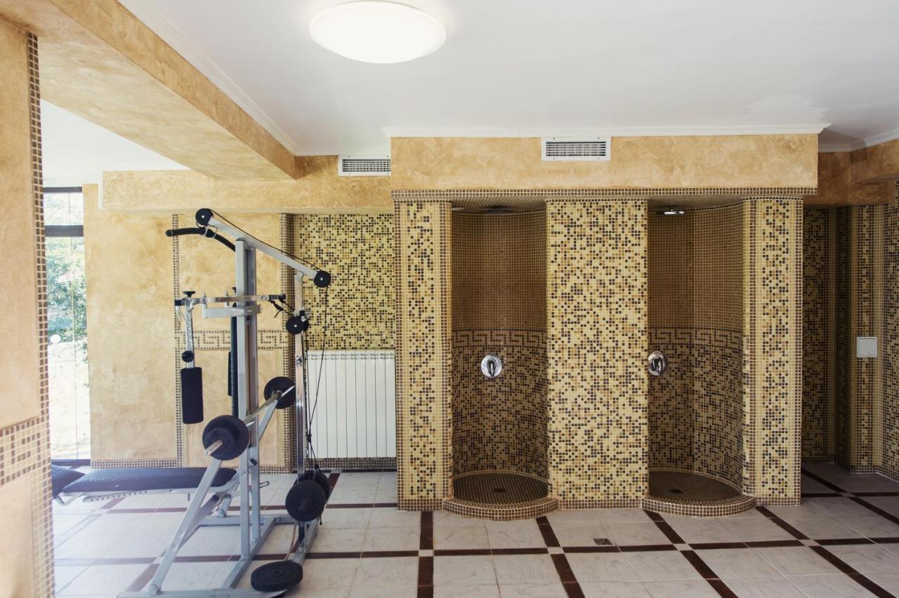 Family Hotel Hebar バタク エクステリア 写真