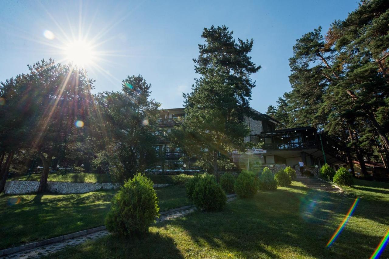 Family Hotel Hebar バタク エクステリア 写真