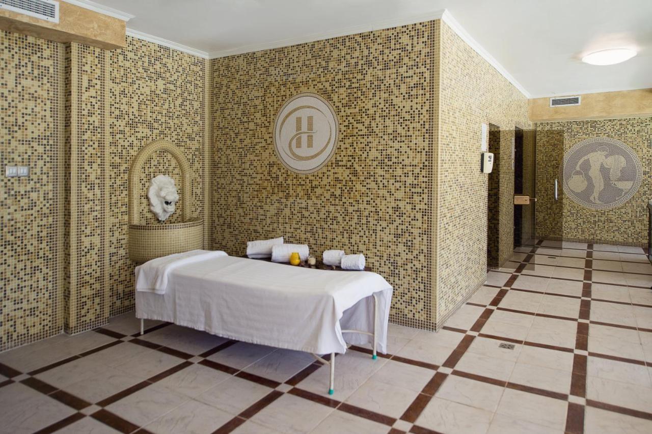 Family Hotel Hebar バタク エクステリア 写真