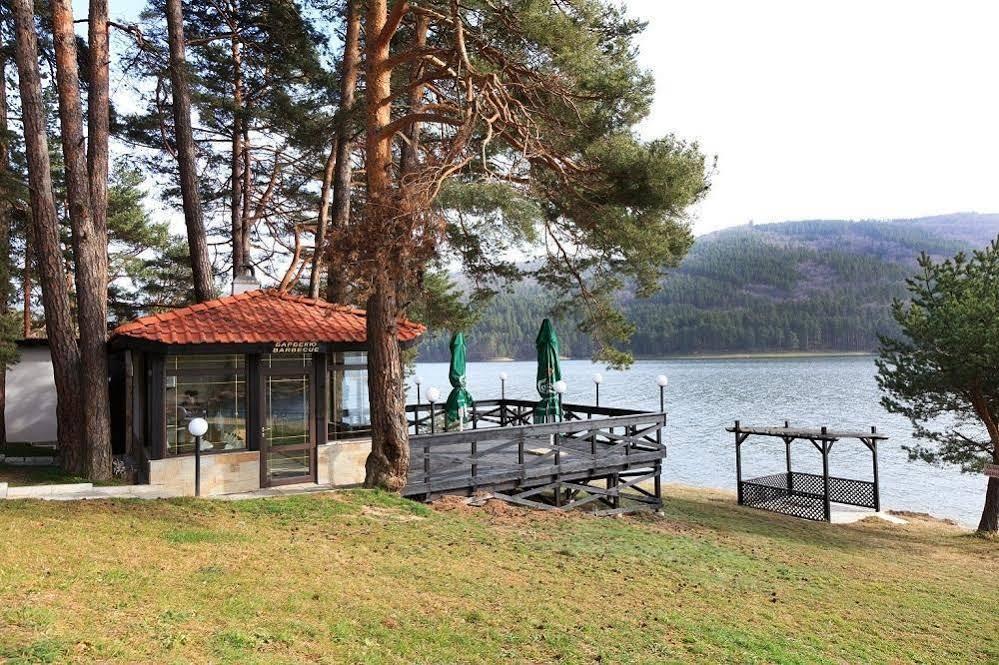 Family Hotel Hebar バタク エクステリア 写真