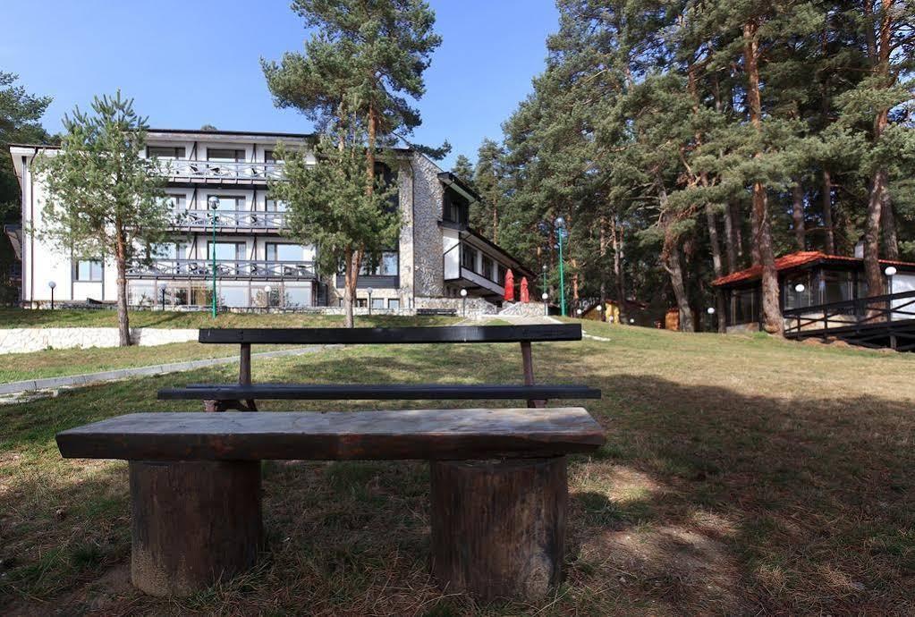 Family Hotel Hebar バタク エクステリア 写真